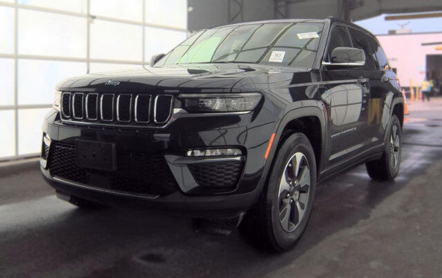 2022 JEEP Grand Cherokee