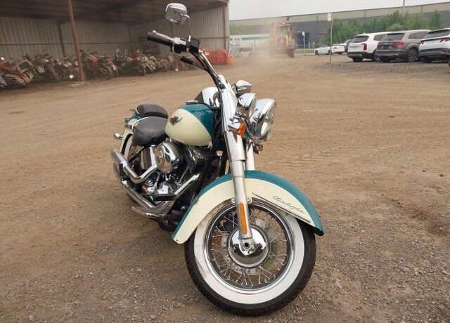 2009 HARLEY DAVIDSON Softail Deluxe