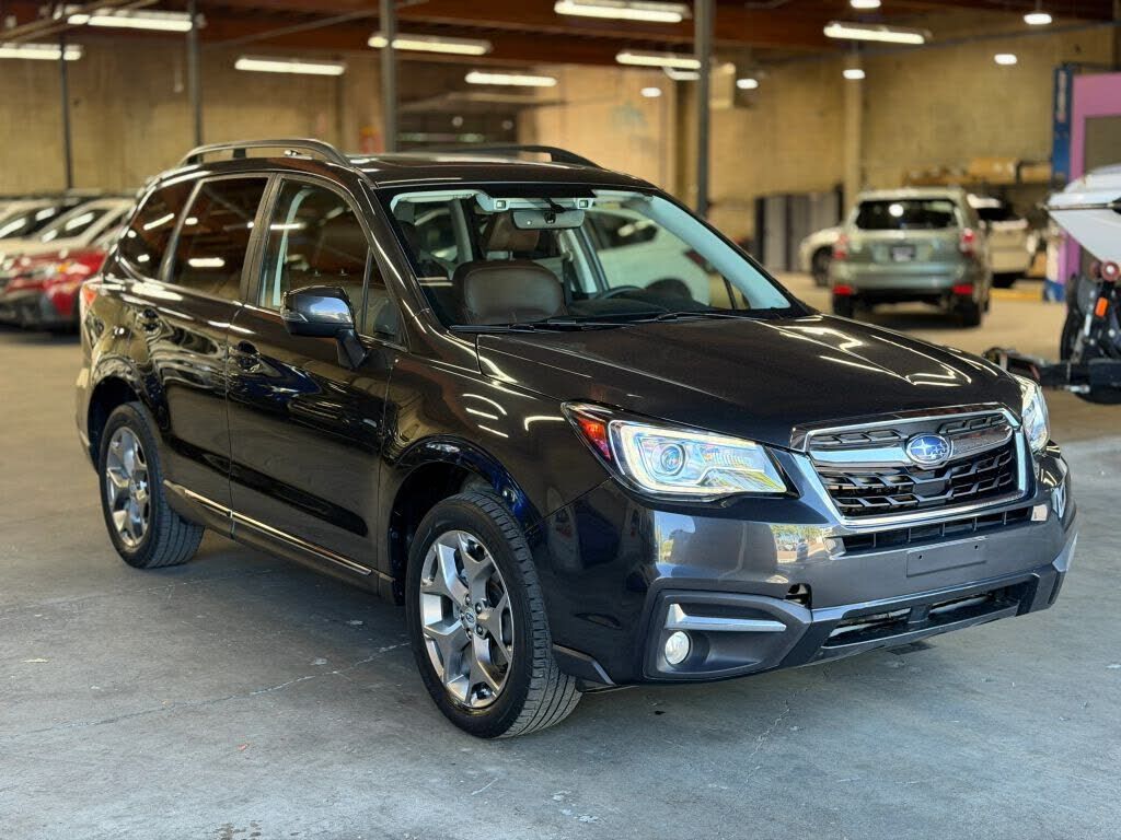 2017 SUBARU Forester
