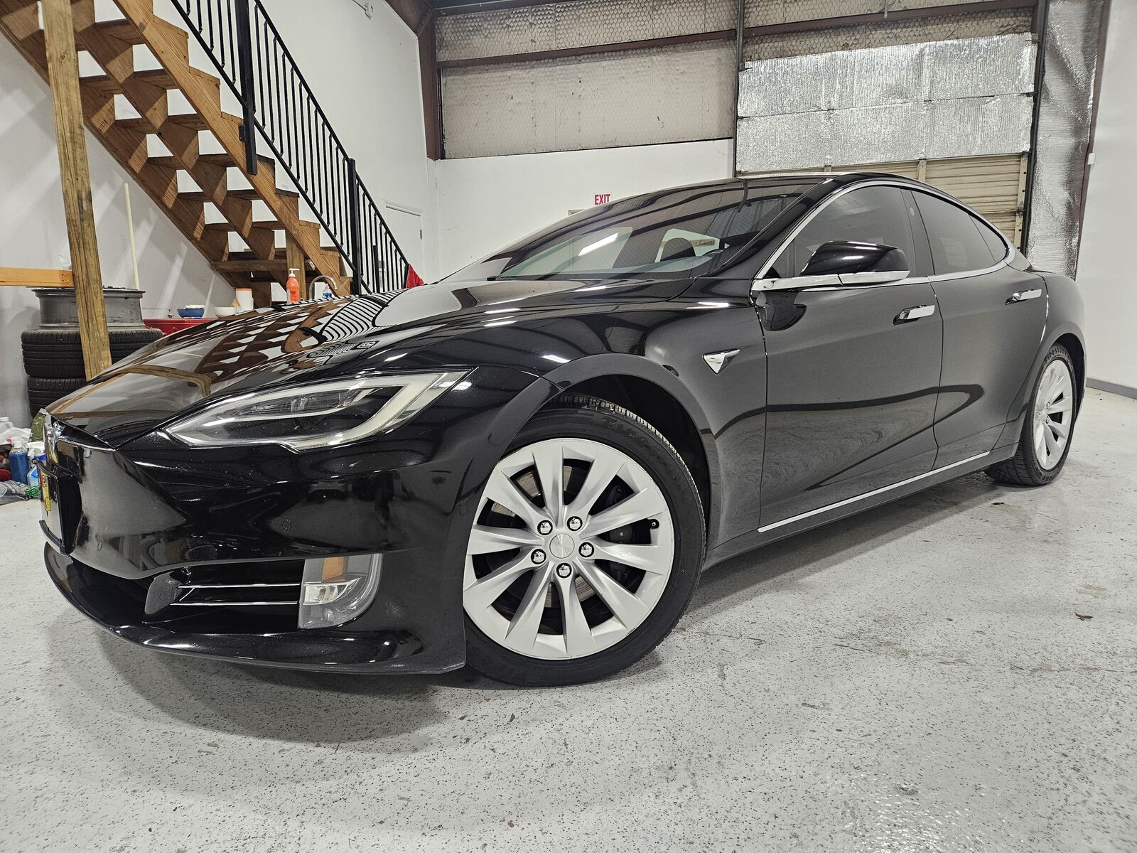 2017 TESLA Model S