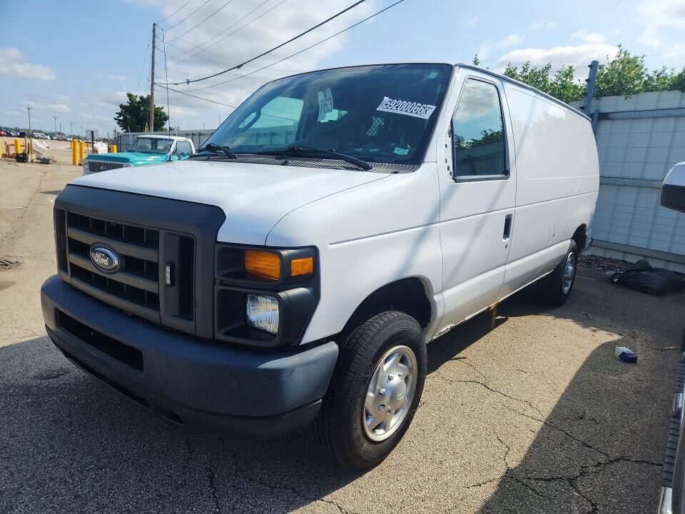 2013 FORD E-150