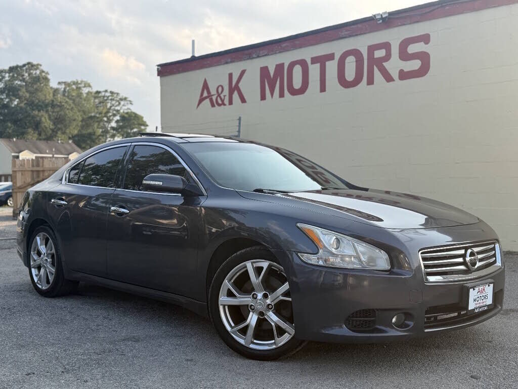 2012 NISSAN Maxima