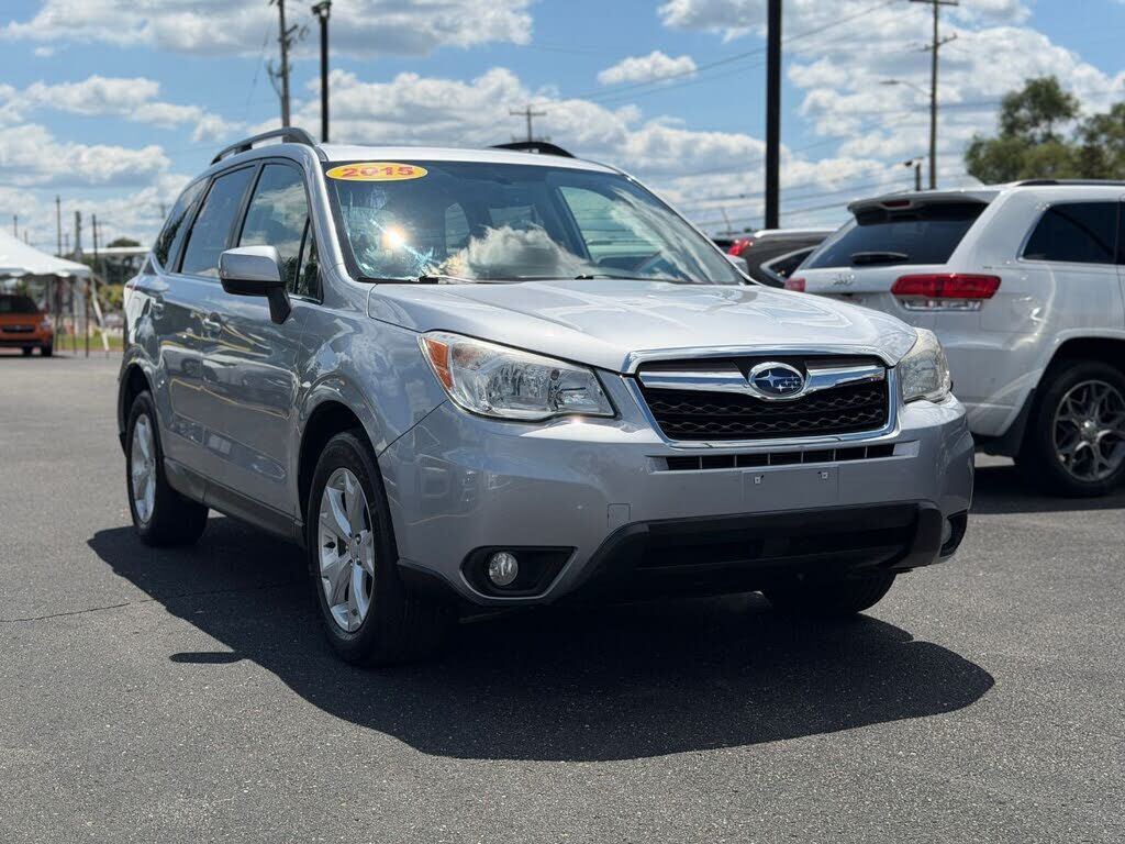 2015 SUBARU Forester
