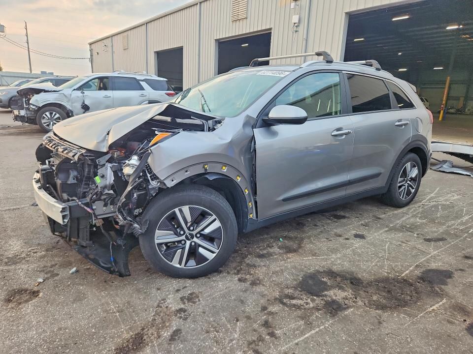 2022 KIA Niro