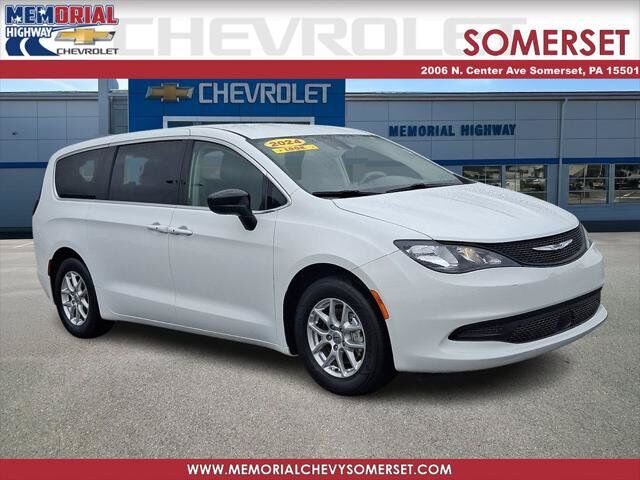 2024 CHRYSLER Voyager