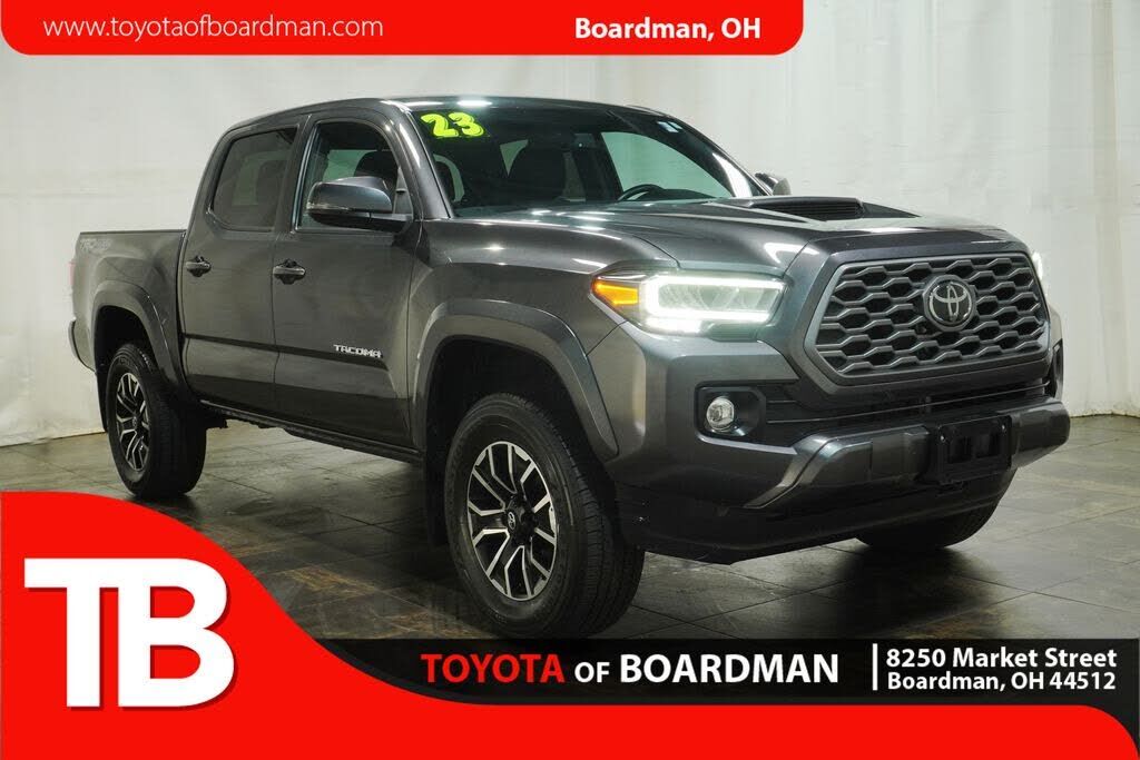 2023 TOYOTA Tacoma