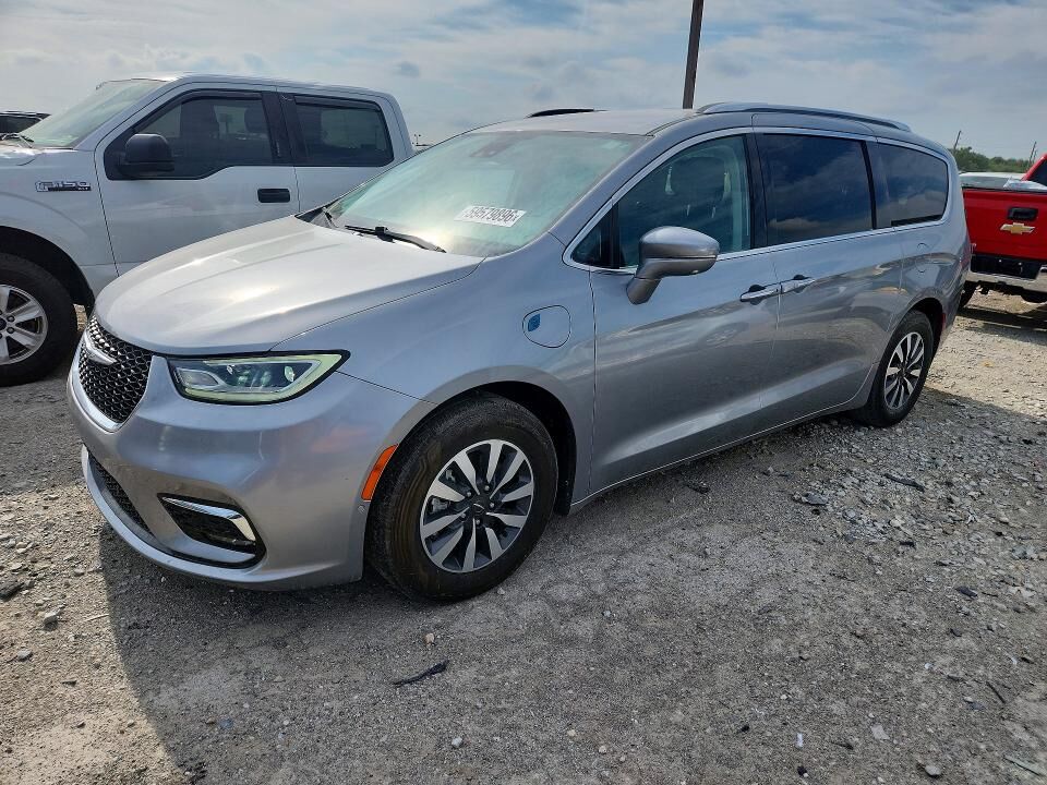 2021 CHRYSLER Pacifica