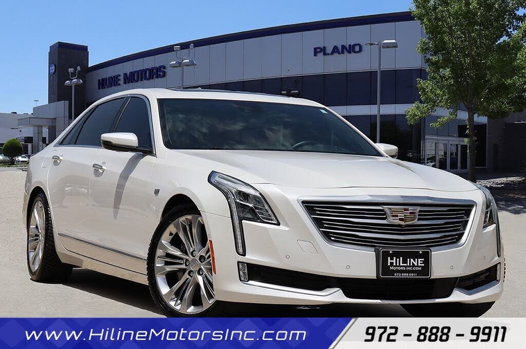 2017 CADILLAC CT6