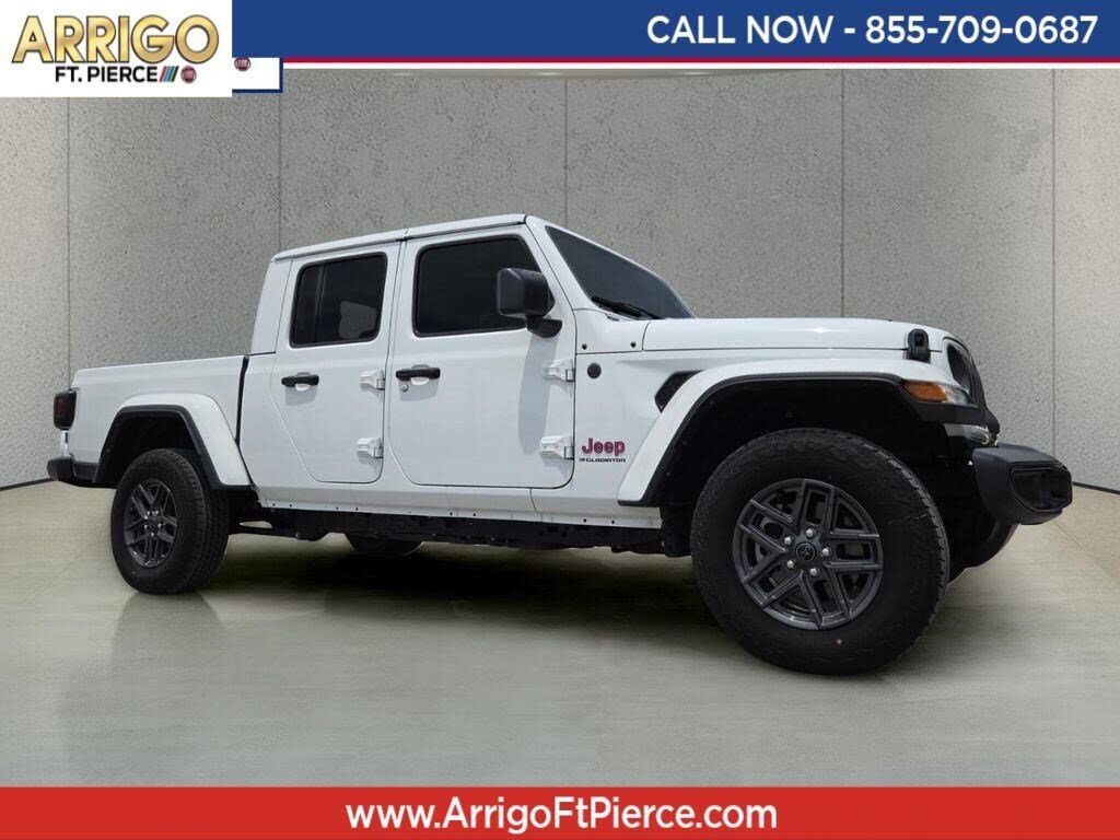 2024 JEEP Gladiator