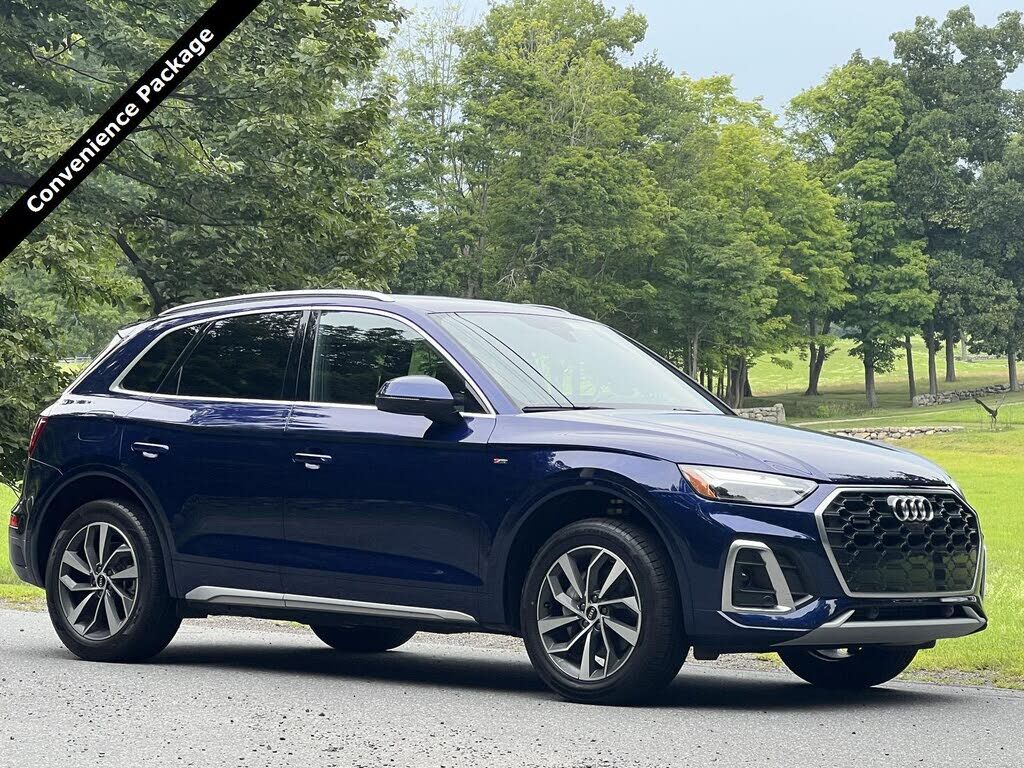 2022 AUDI Q5