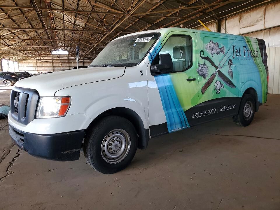 2015 NISSAN NV