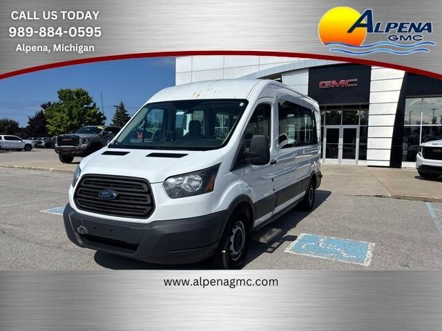 2015 FORD Transit