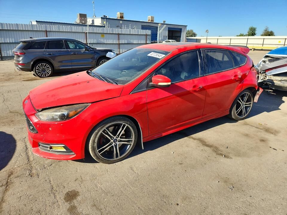 2017 FORD Focus