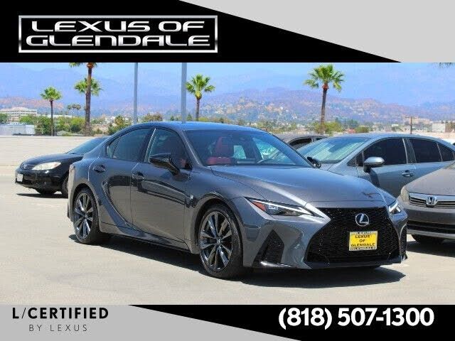 2025 LEXUS IS