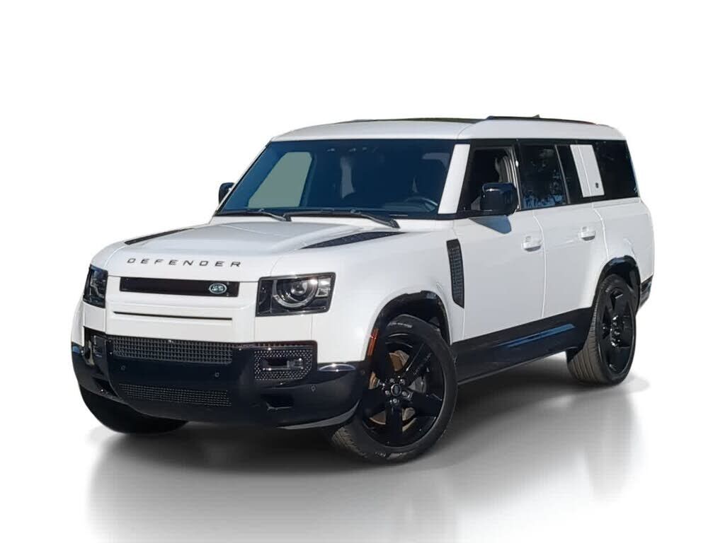 2024 LAND ROVER Defender