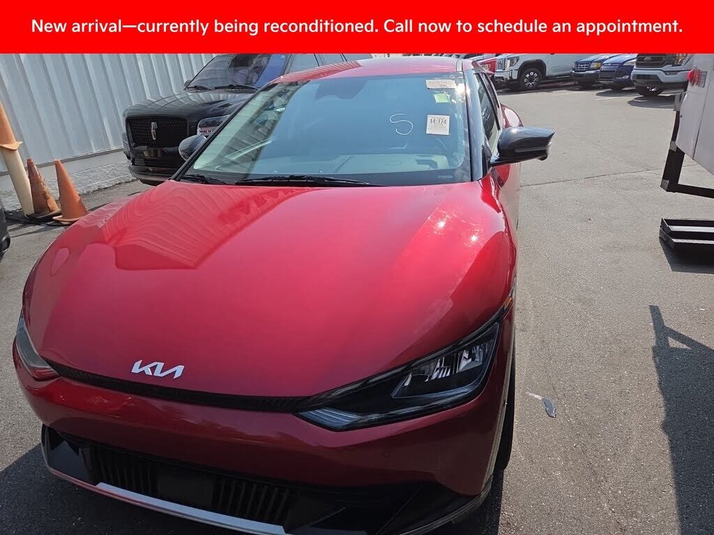 2023 KIA EV6