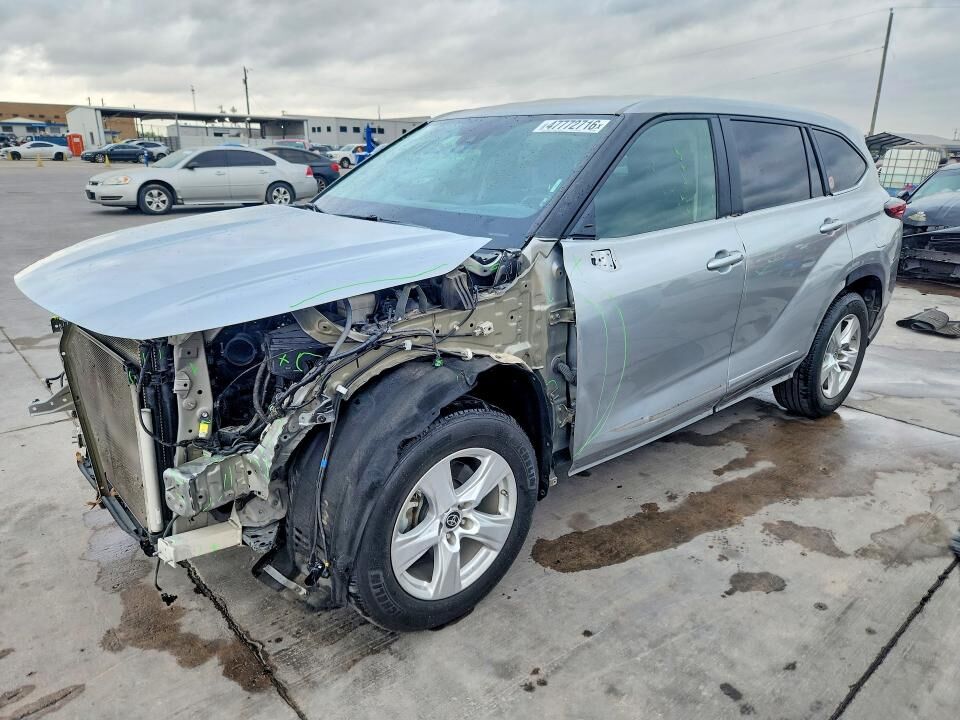 2023 TOYOTA Highlander