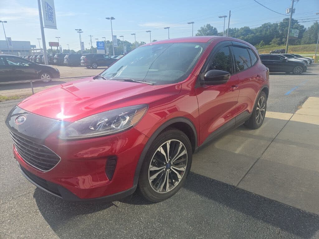 2022 FORD Escape