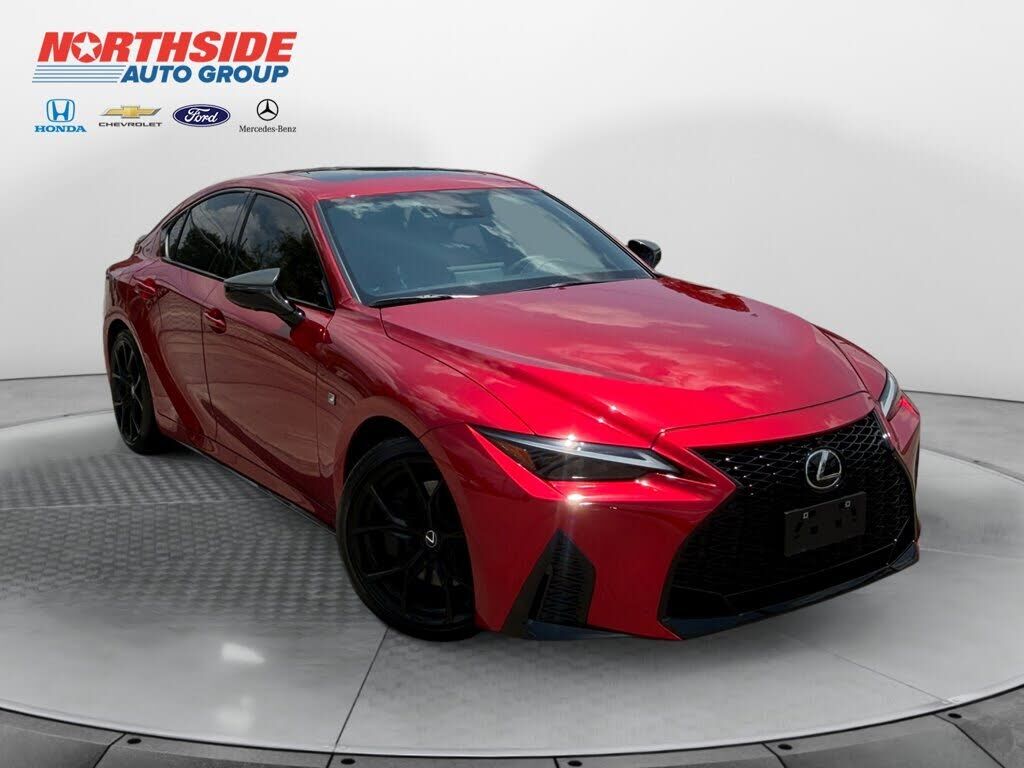2025 LEXUS IS