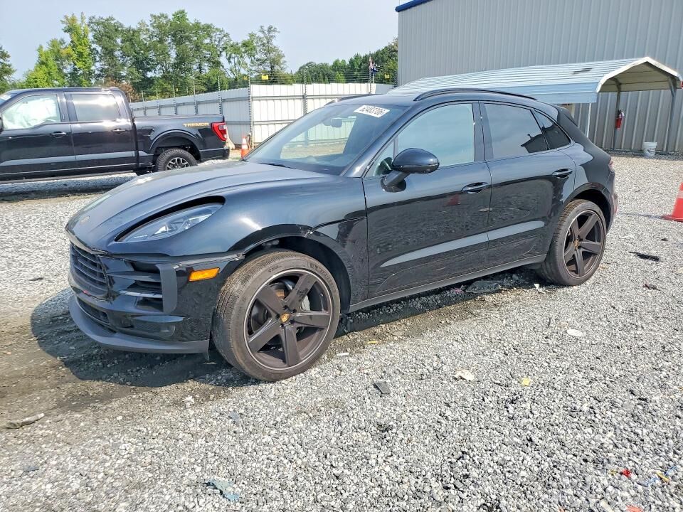 2019 PORSCHE Macan