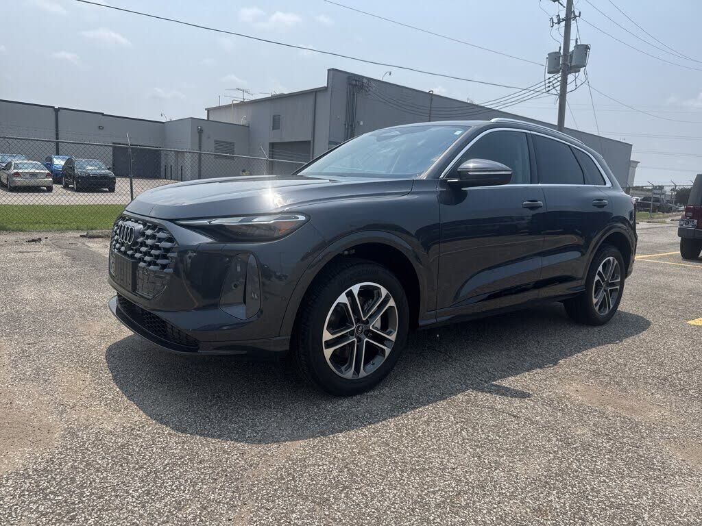 2025 AUDI Q5