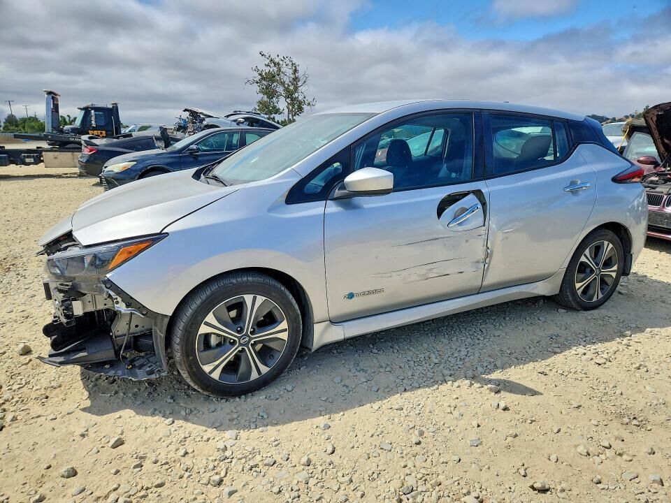 2018 NISSAN Leaf