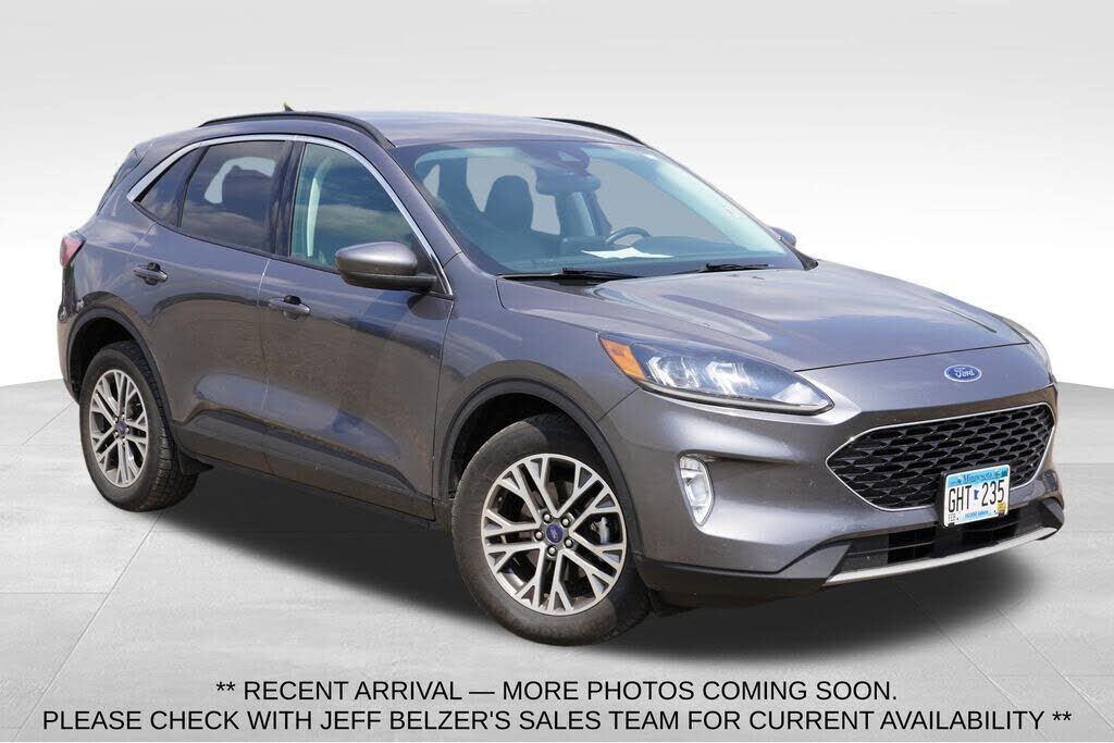 2021 FORD Escape