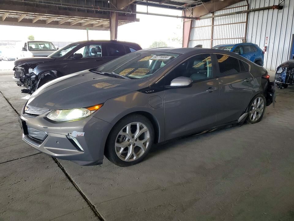 2017 CHEVROLET Volt