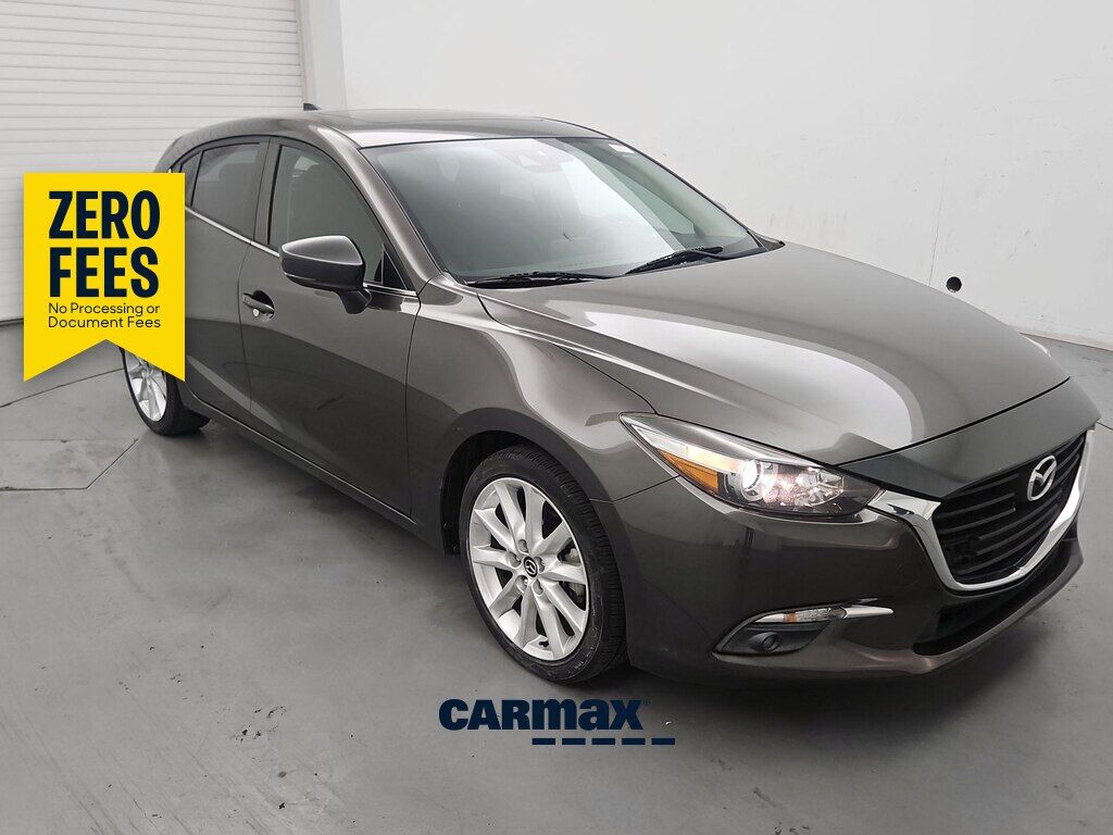 2017 MAZDA Mazda3