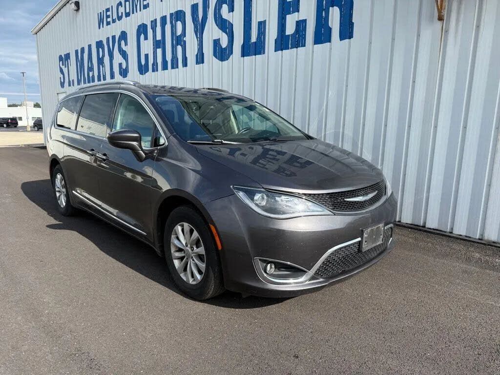2018 CHRYSLER Pacifica