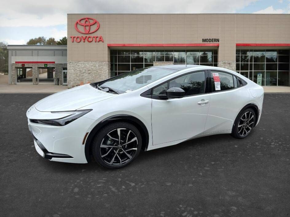 2026 TOYOTA Prius