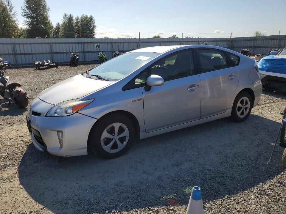 2015 TOYOTA PRIUS