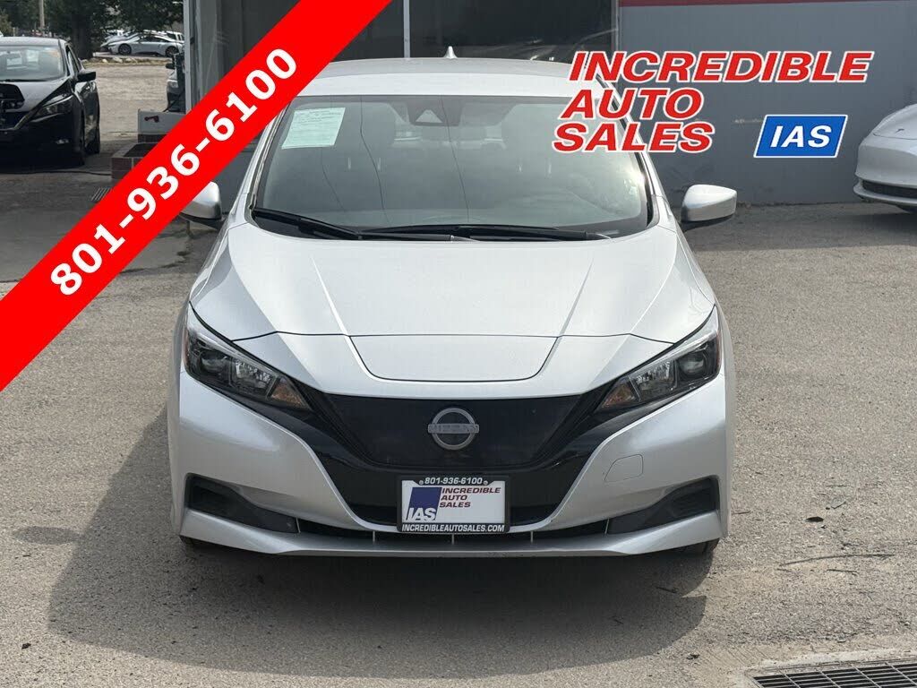 2025 NISSAN Leaf