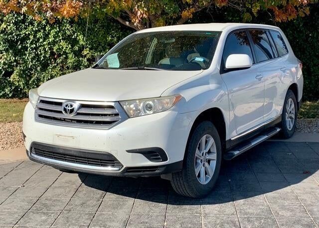 2011 TOYOTA Highlander