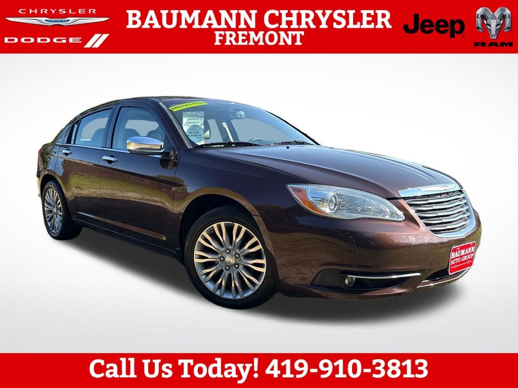 2012 CHRYSLER 200