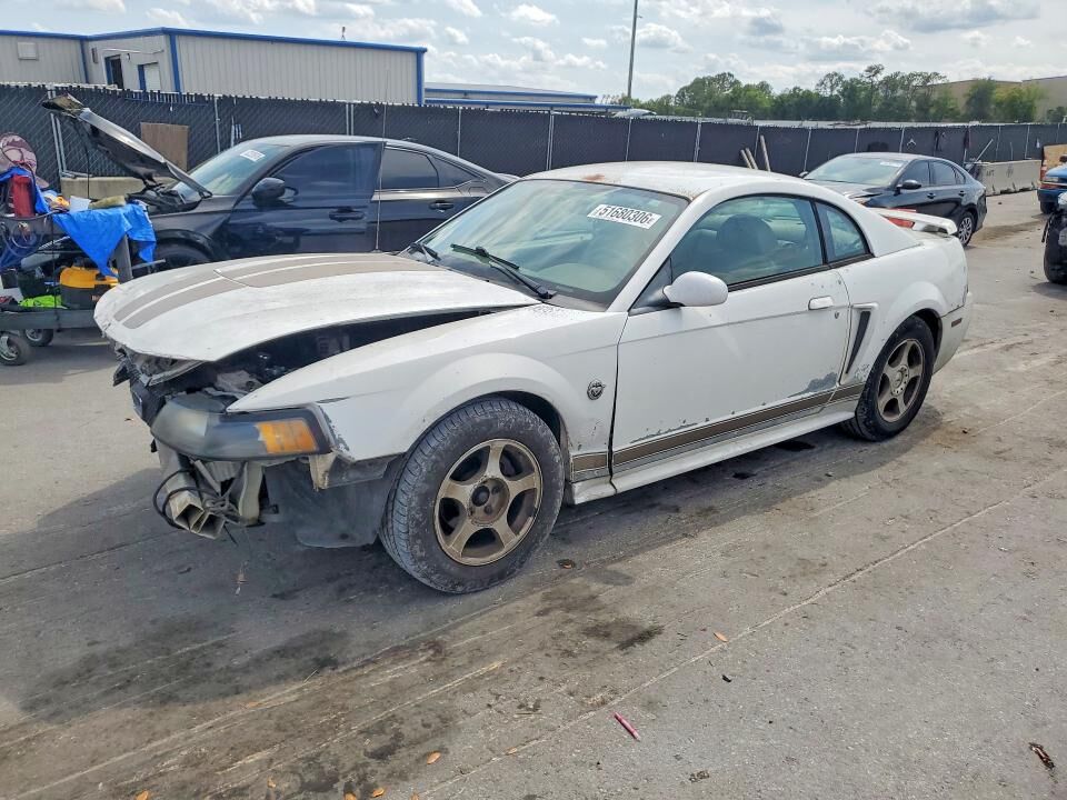 2004 FORD Mustang