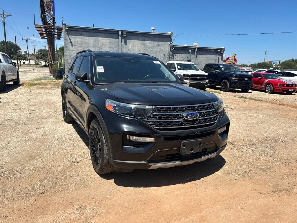 2022 FORD Explorer