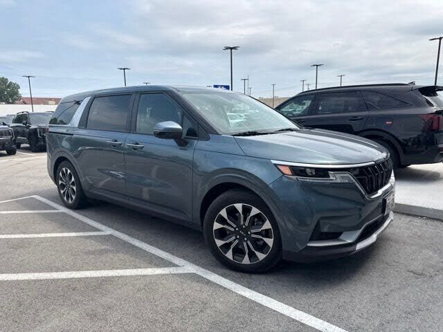 2024 KIA Carnival