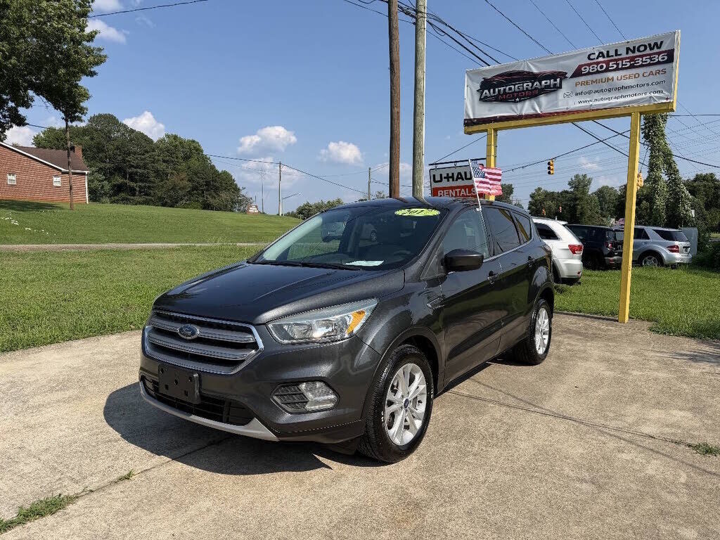 2017 FORD Escape