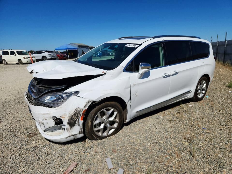 2019 CHRYSLER Pacifica
