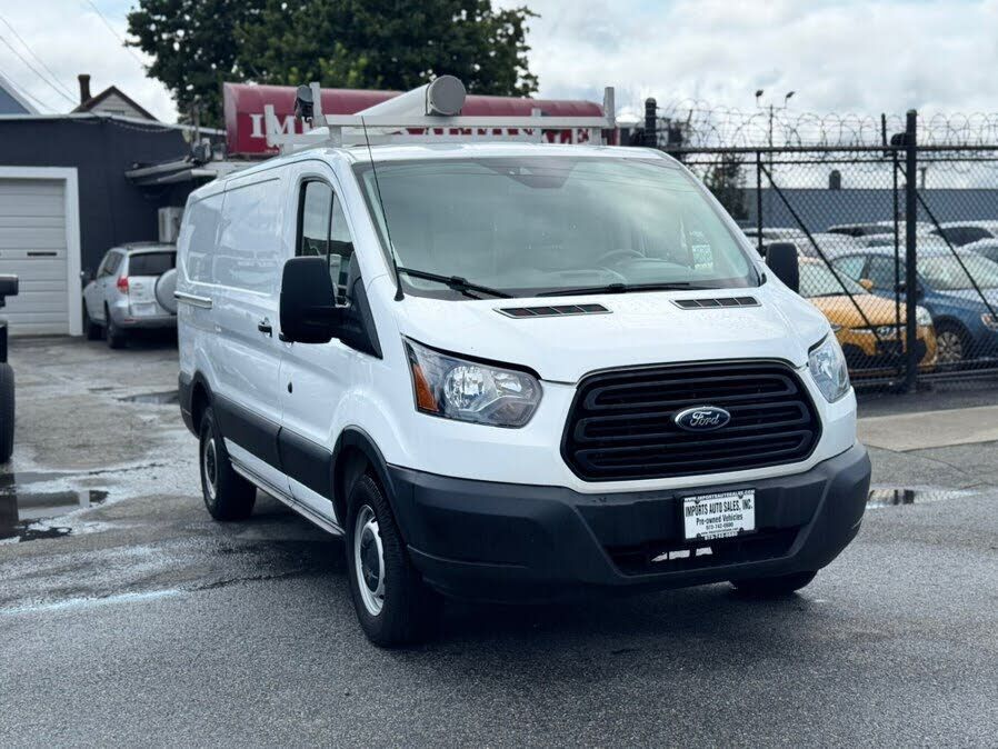 2019 FORD Transit