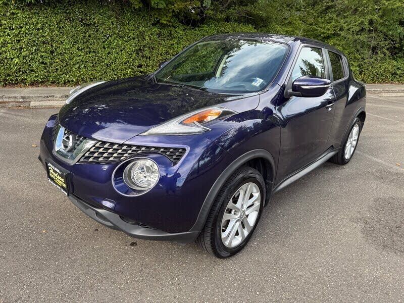2015 NISSAN Juke