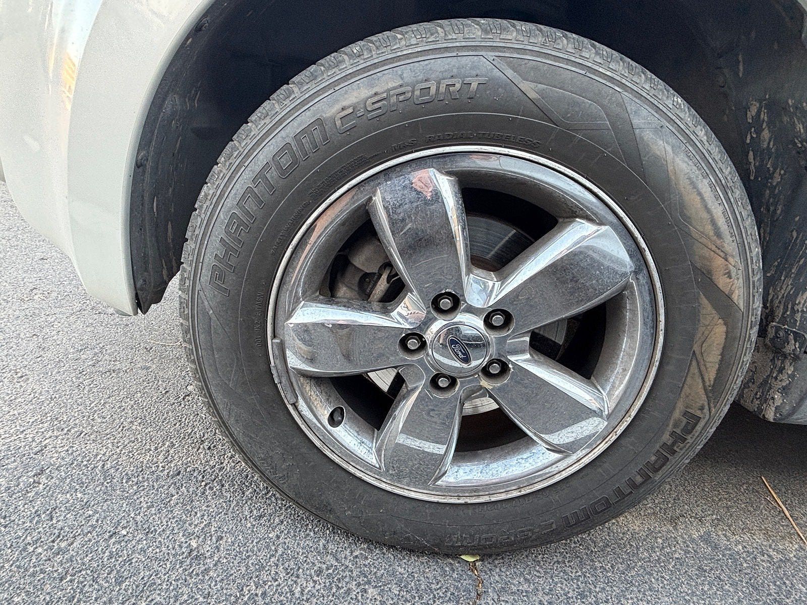 2008 FORD Escape