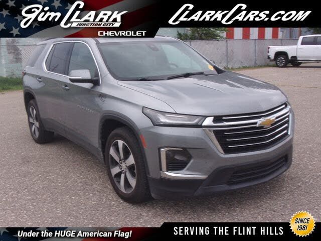 2023 CHEVROLET Traverse