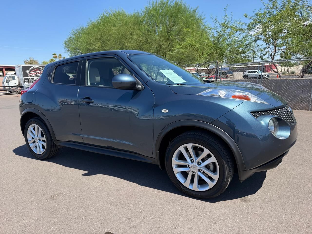 2012 NISSAN Juke