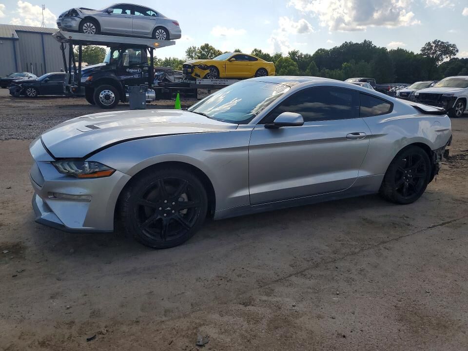 2020 FORD Mustang