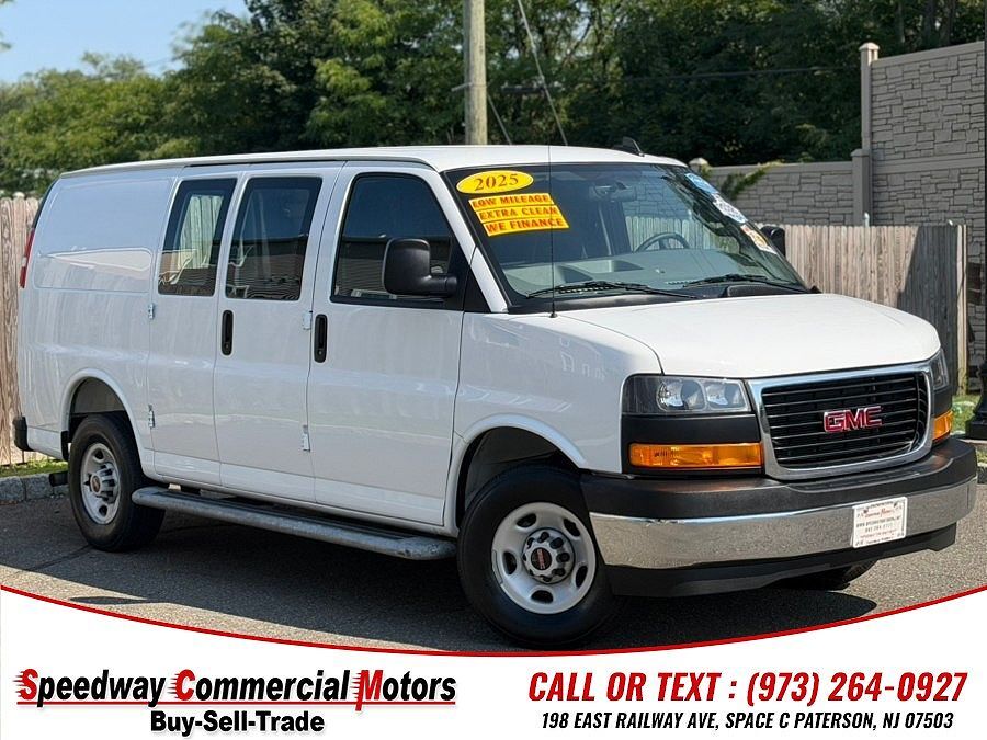 2025 GMC Savana