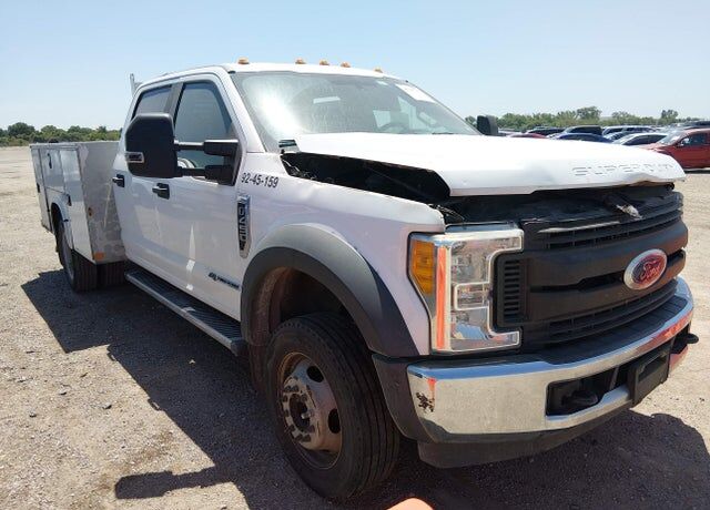2017 FORD F-450