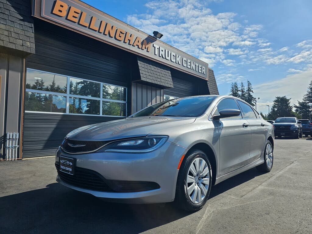 2016 CHRYSLER 200