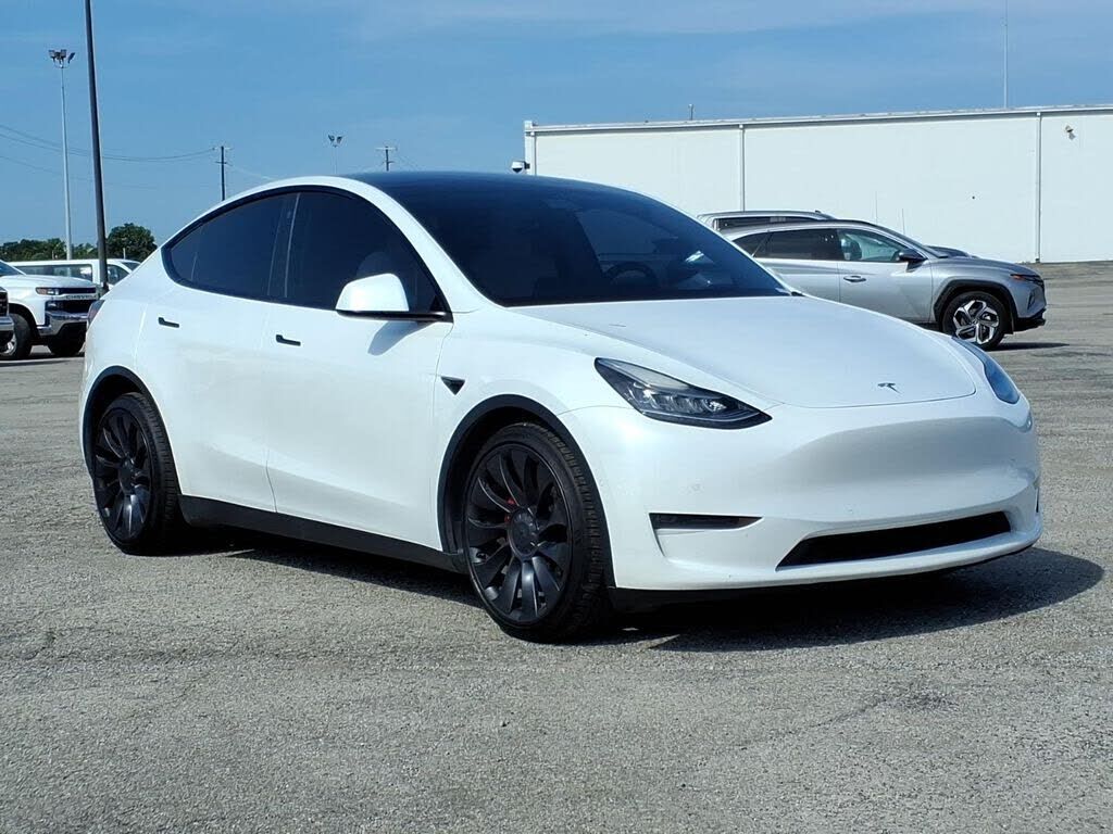 2021 TESLA Model Y